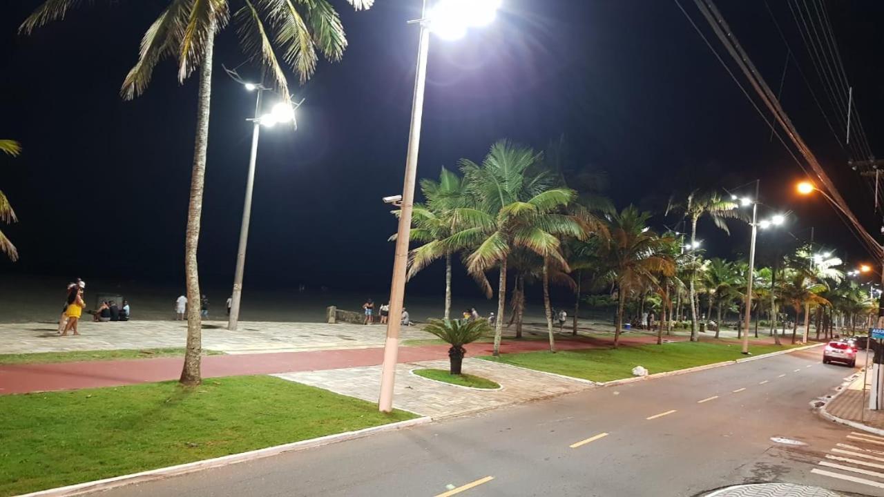 Apto Pe Na Areia Ar Condicionado Internet Estacionamento Portaria 24H Apartman Praia Grande  Kültér fotó